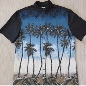 NWT Basic Edition Hawaiian Shirt ISLAND SHORES
Tropical Aloha Shirt Midnight